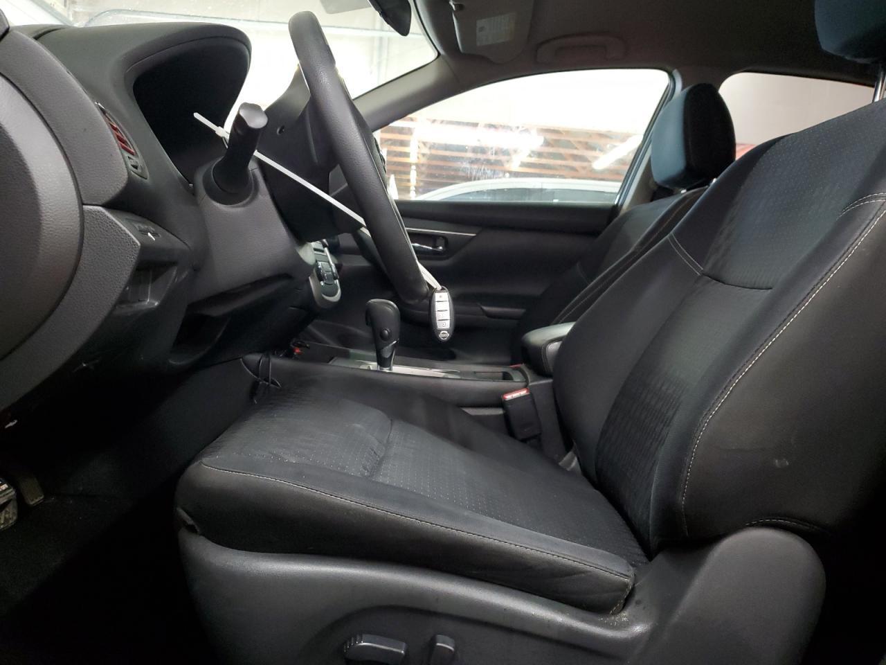 2016 Nissan Altima 2.5 - Фото 7