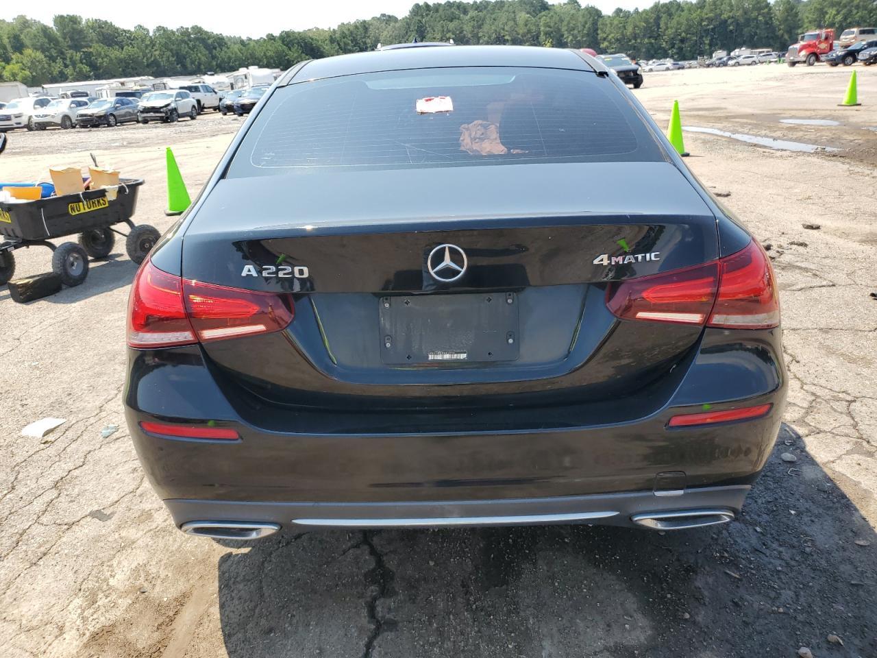 2019 Mercedes-Benz A 220 4Matic - Фото 6
