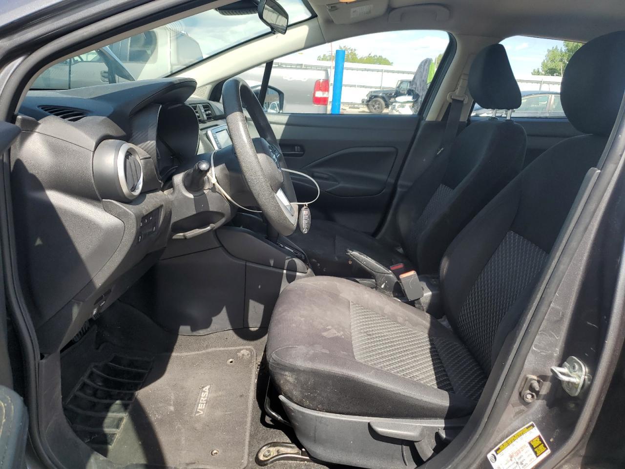 2021 Nissan Versa S - Фото 7