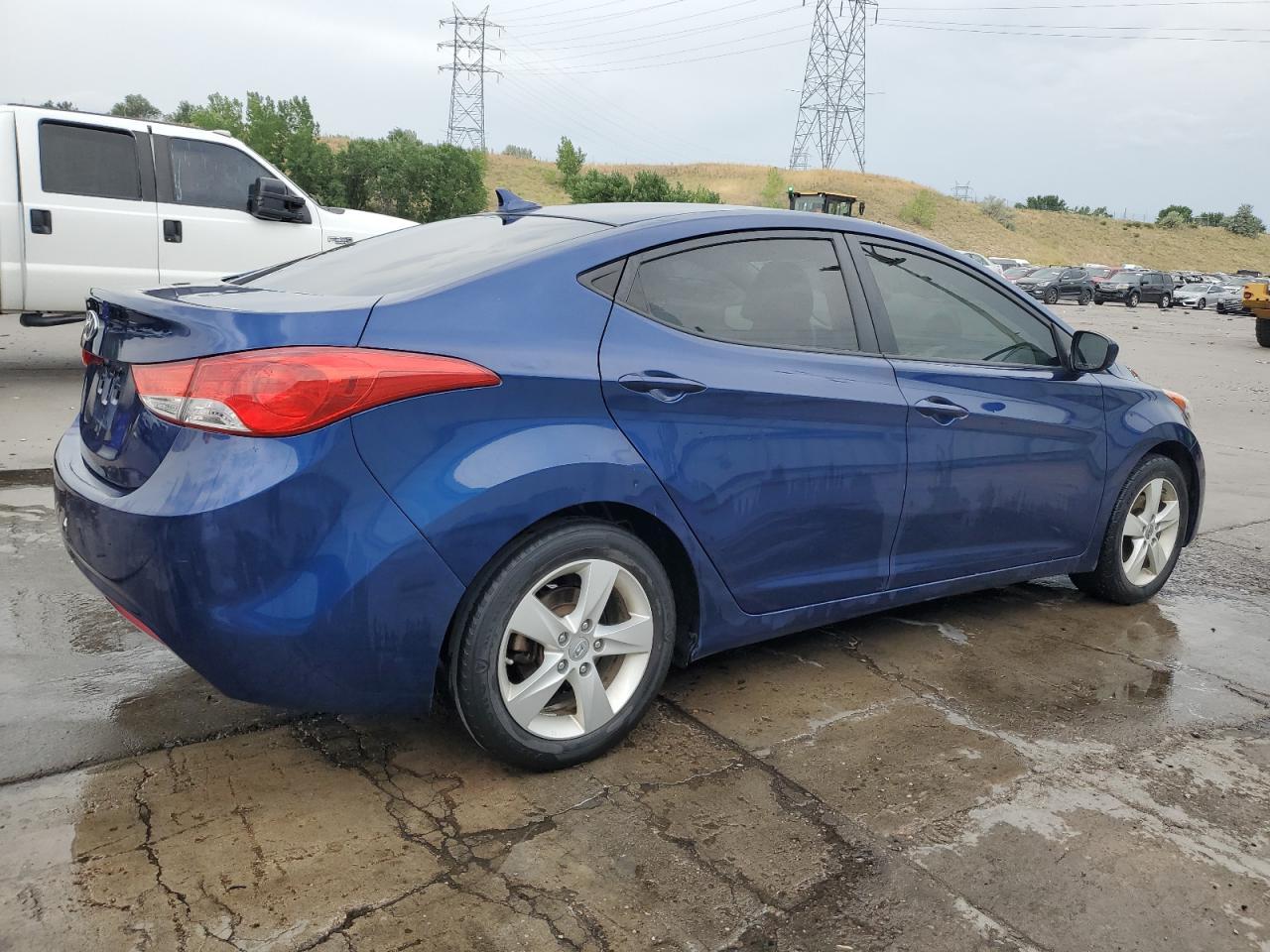 2013 Hyundai Elantra Gls - Фото 3