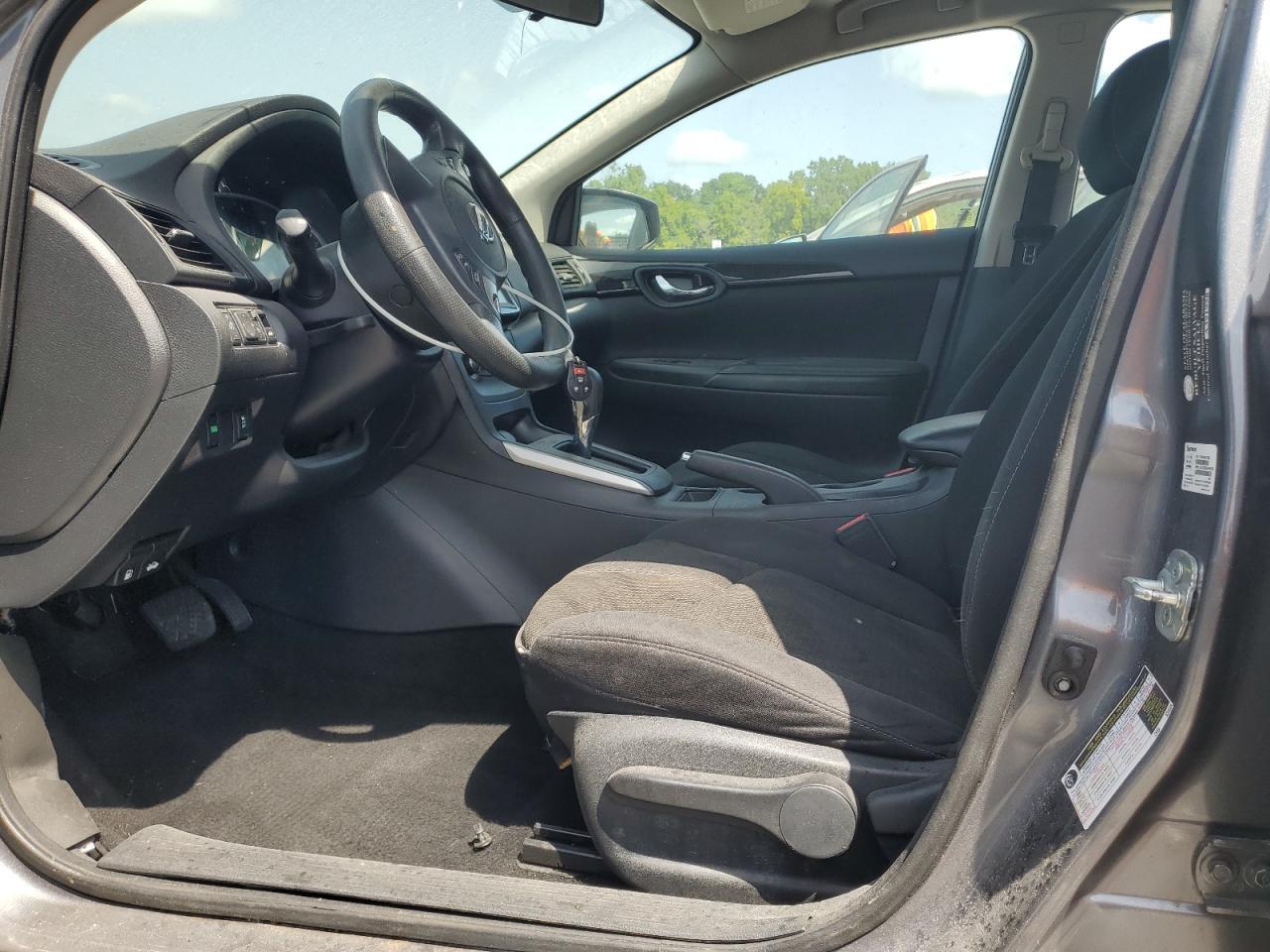 2019 Nissan Sentra S - Фото 7