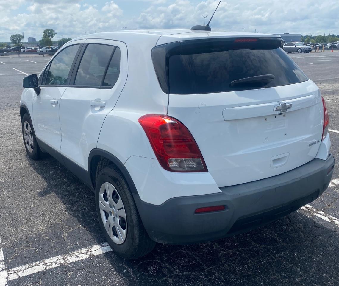 2016 Chevrolet Trax Ls - Image 3