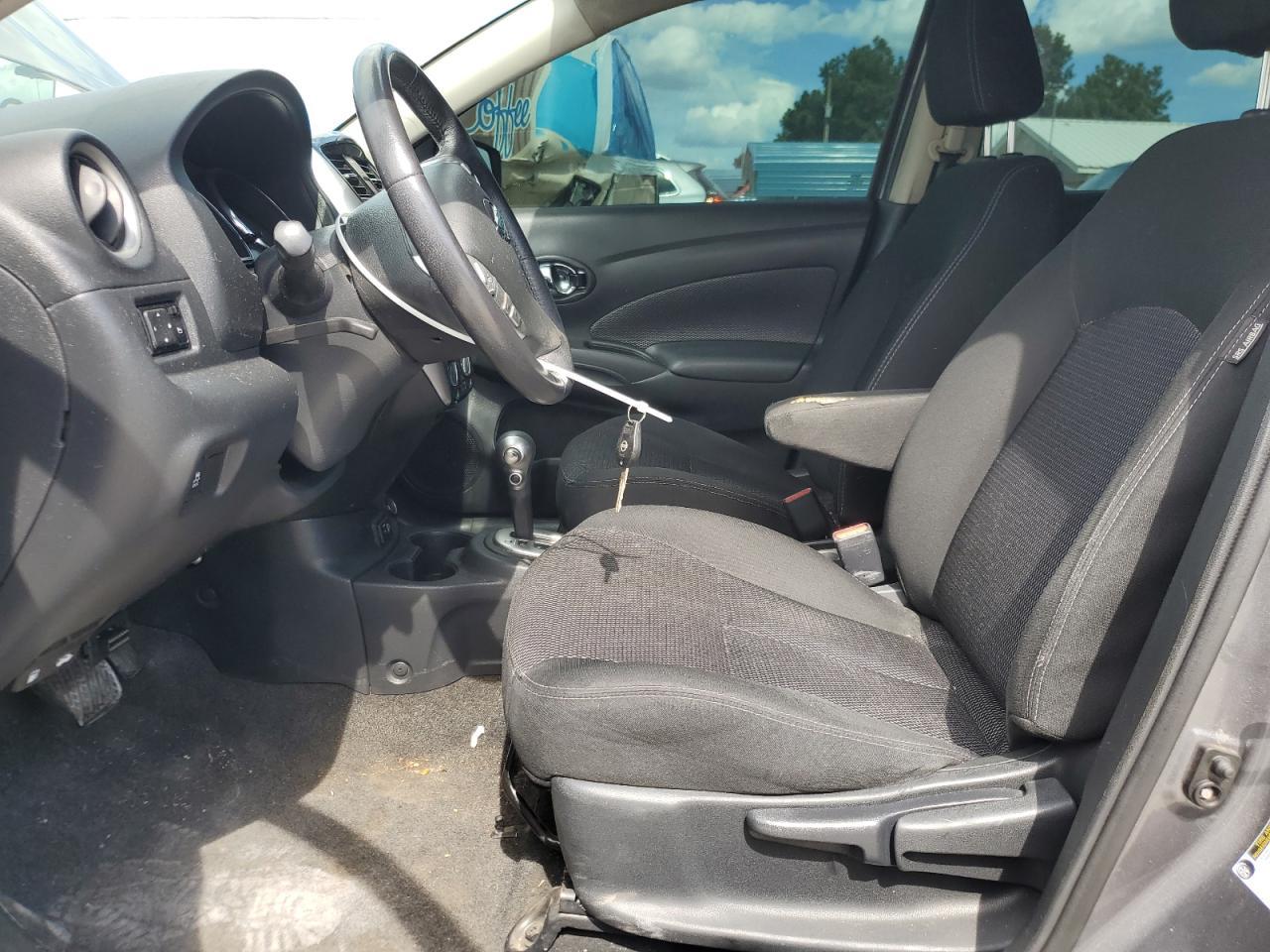 2018 Nissan Versa S - Фото 7