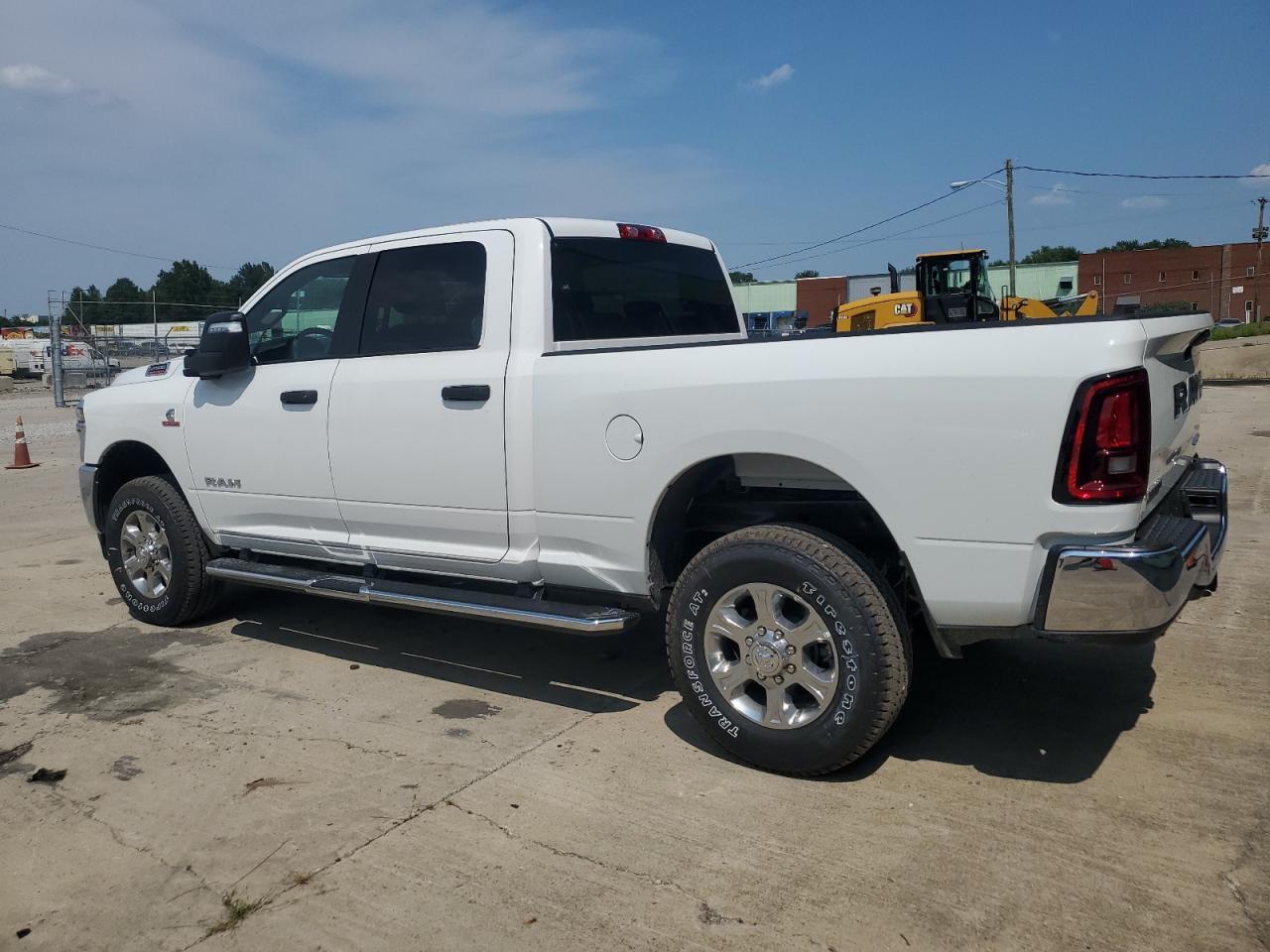 2025 Ram 2500 Big Horn - Фото 2