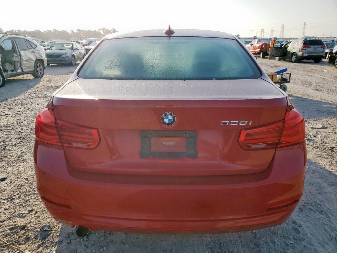2016 BMW 320 I - Фото 7