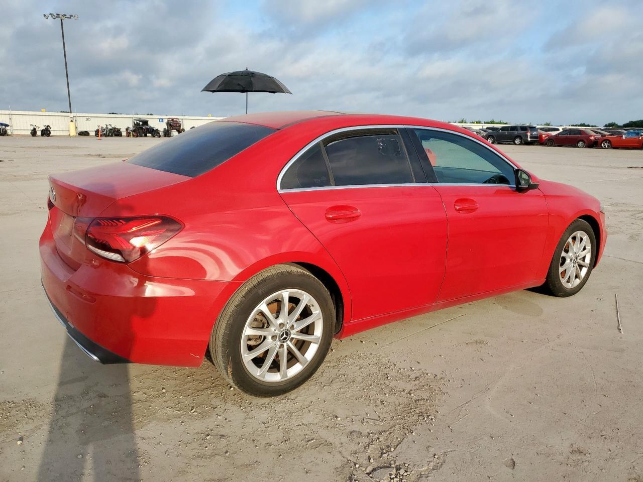 2020 Mercedes-Benz A 220 - Фото 3