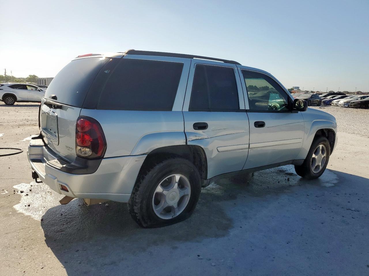 2008 Chevrolet Trailblazer Ls - Image 3