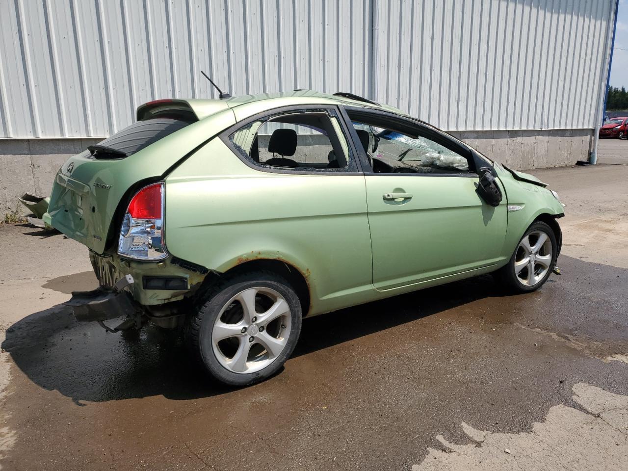 2011 Hyundai Accent Se - Фото 3