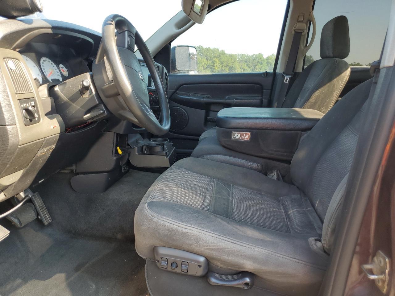 2004 Dodge Ram 3500 St - Фото 7