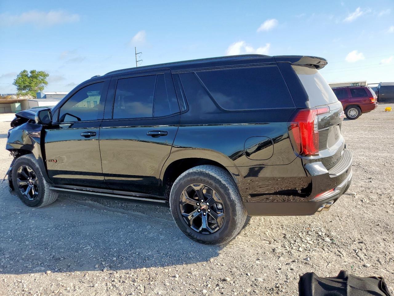 2025 GMC Yukon At4 Ultimate - Image 2