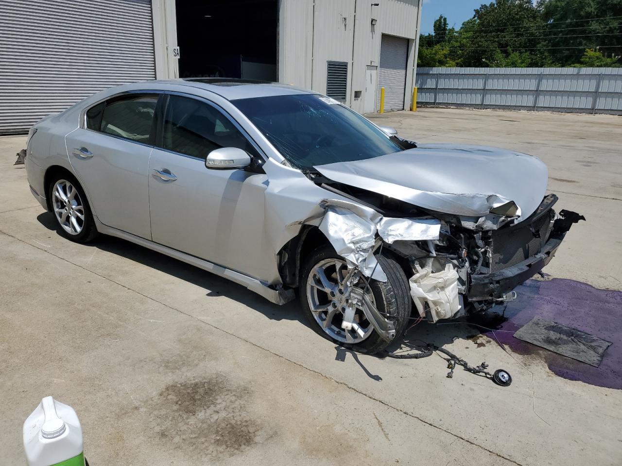 2012 Nissan Maxima S - Image 4