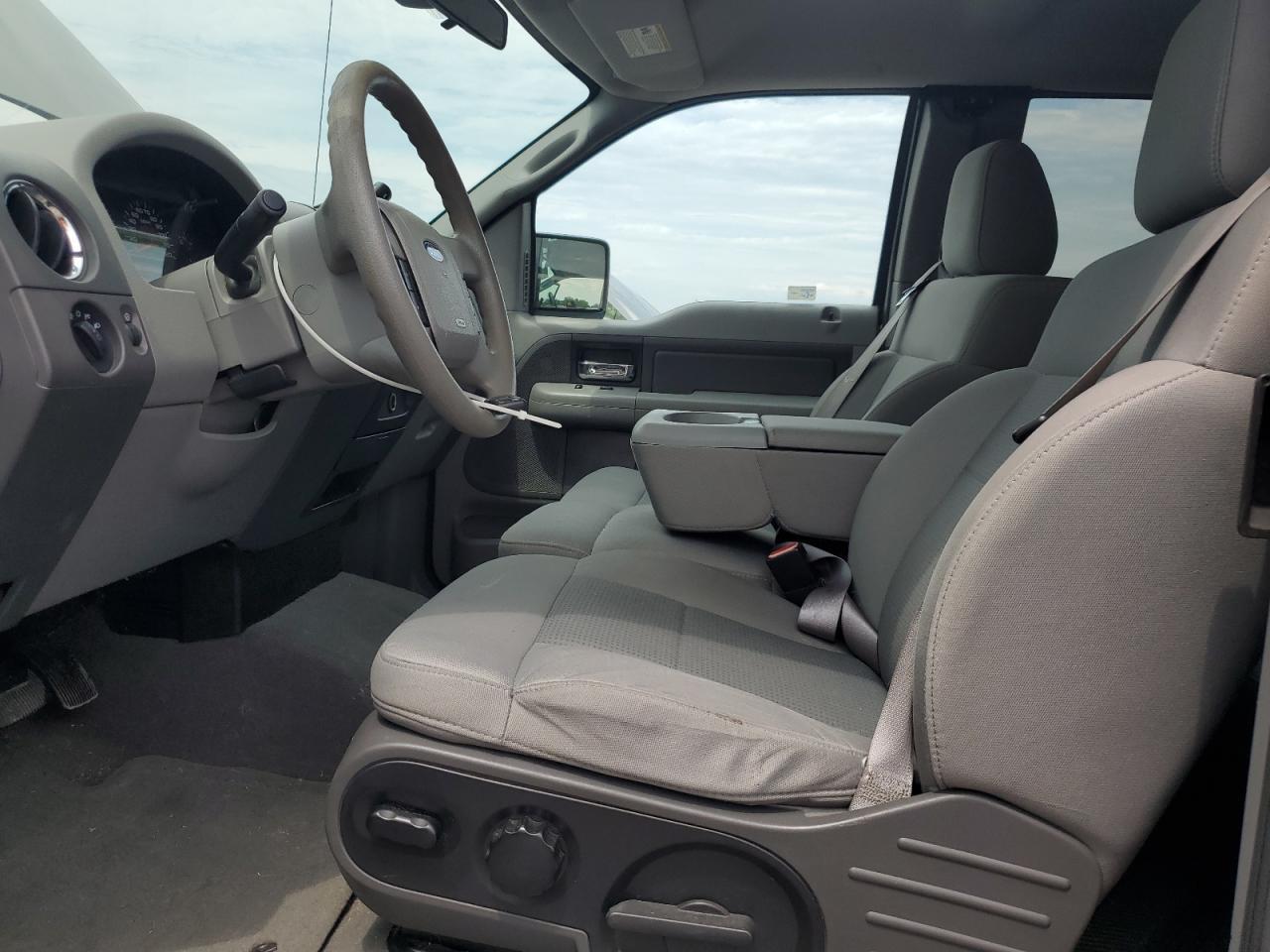 2008 Ford F150 - Image 7