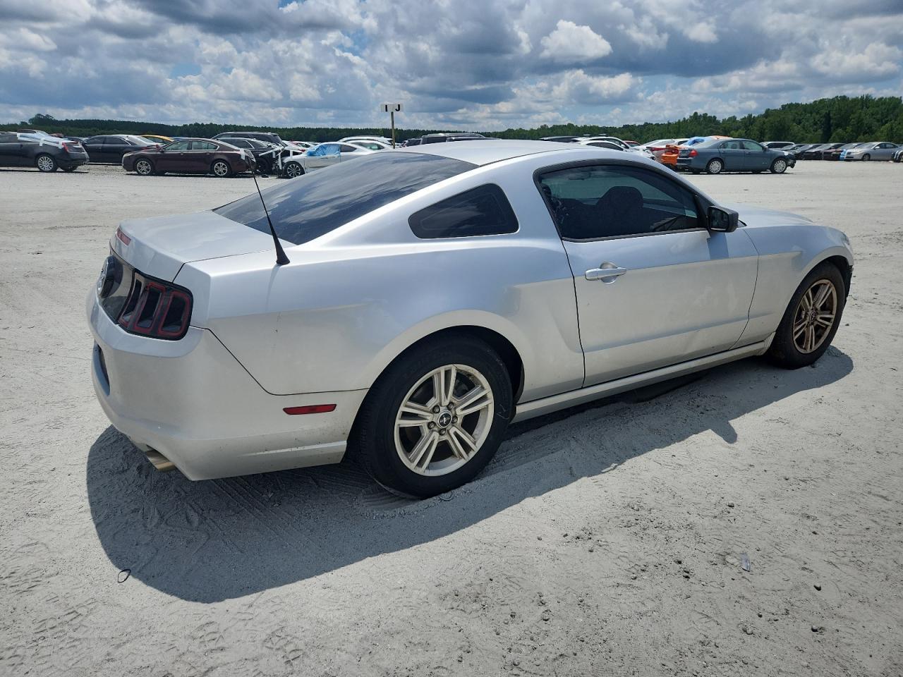 2014 Ford Mustang - Image 3