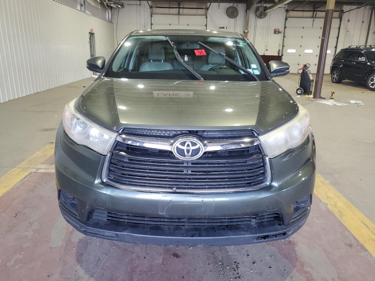 2016 Toyota Highlander Le - Фото 5