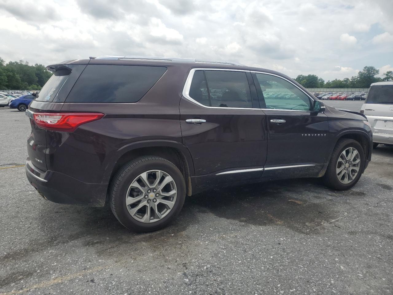 2020 Chevrolet Traverse Premier - Фото 3