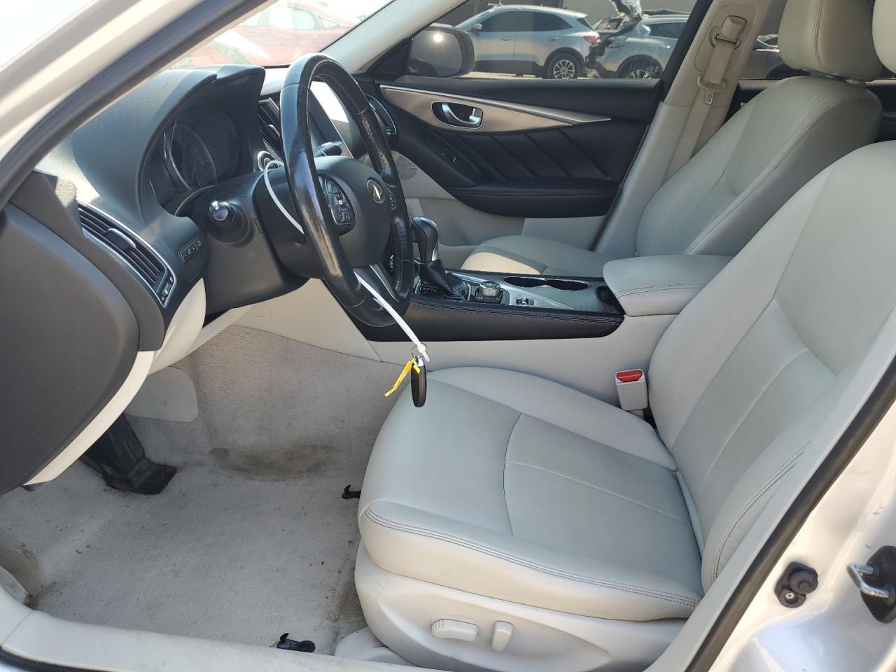 2015 Infiniti Q50 Base - Image 7