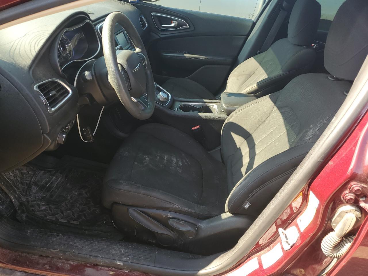 2016 Chrysler 200 Limited - Image 7