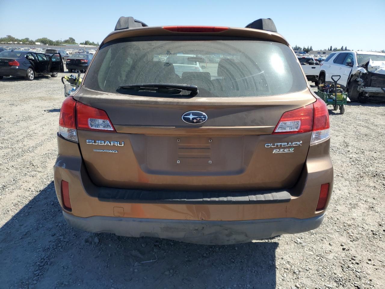 2011 Subaru Outback 2.5I - Фото 6