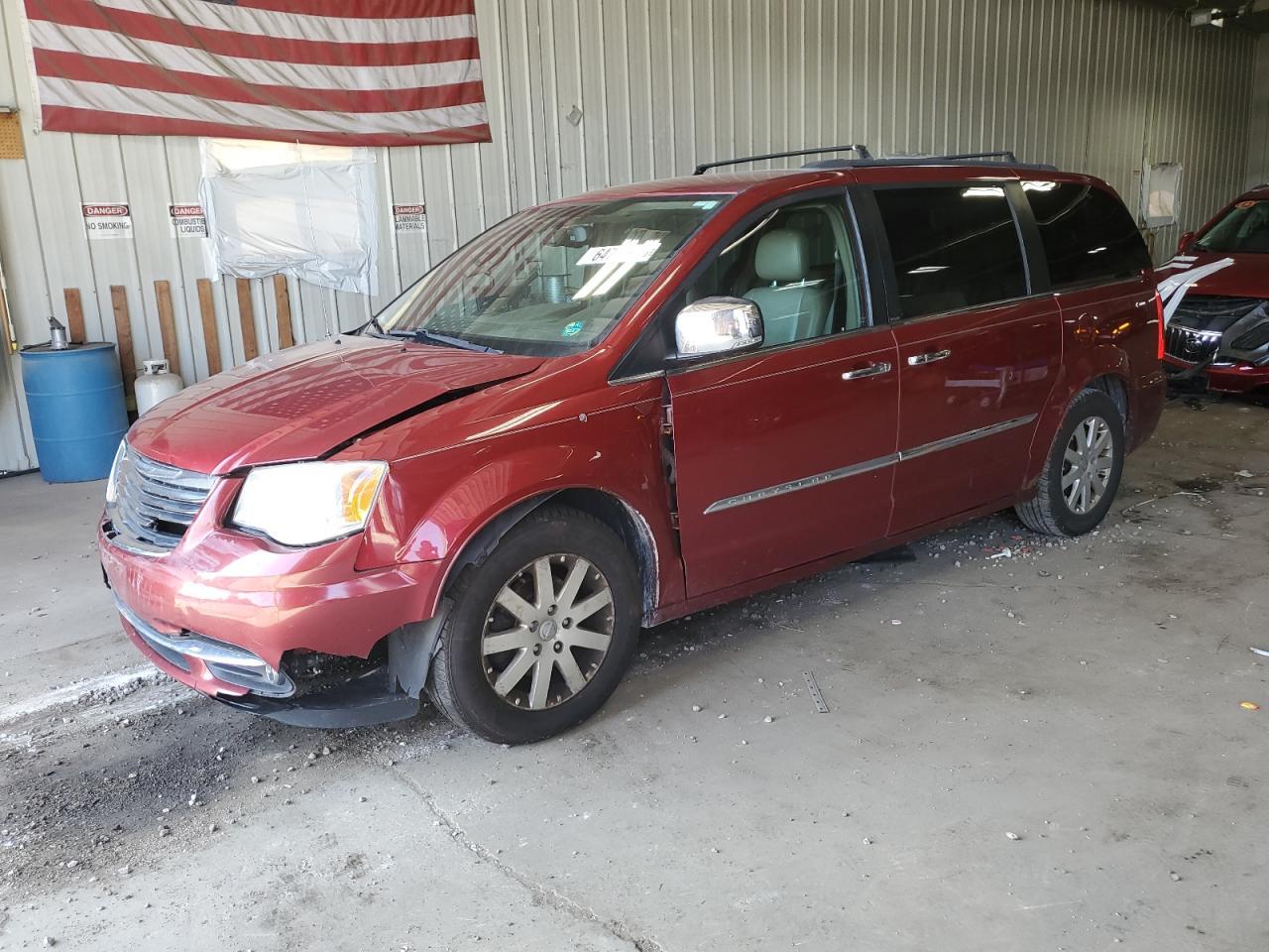 2011 Chrysler Town & Country Touring L