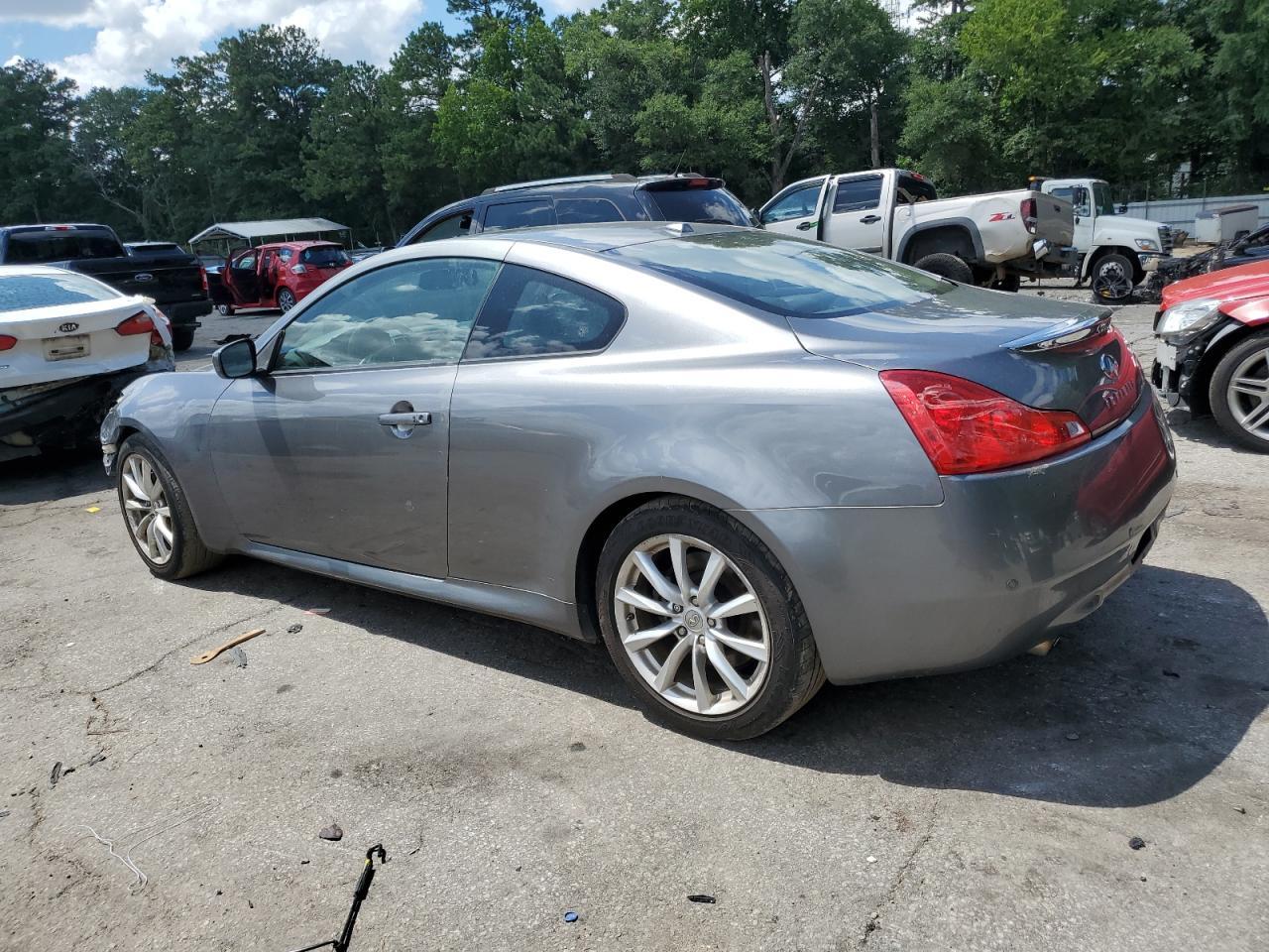 2012 Infiniti G37 Base - Image 2