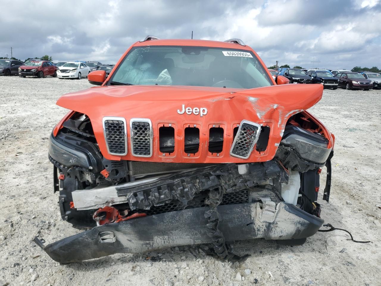 2021 Jeep Cherokee Latitude Plus - Image 5