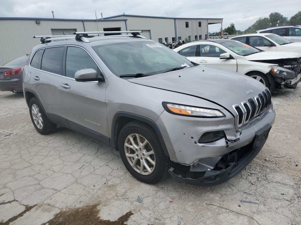 2015 Jeep Cherokee Latitude - Фото 4