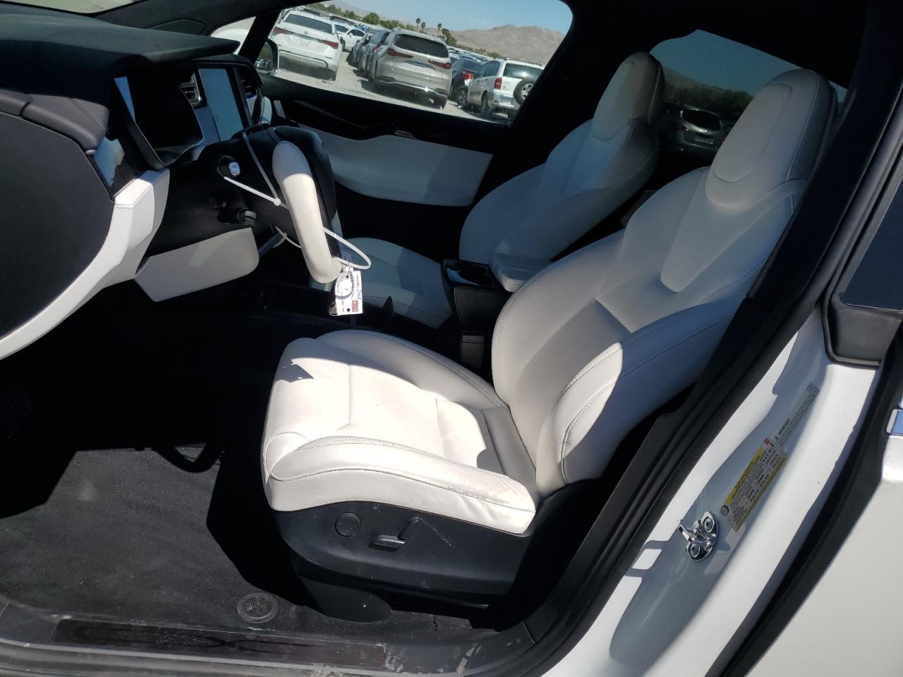 2018 Tesla Model X - Image 7