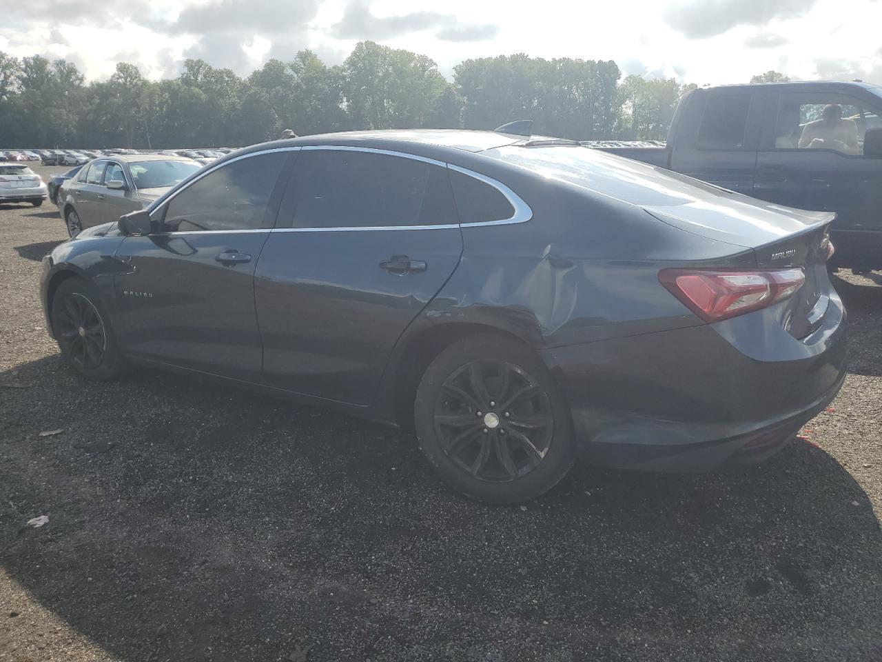 2020 Chevrolet Malibu Lt - Image 2