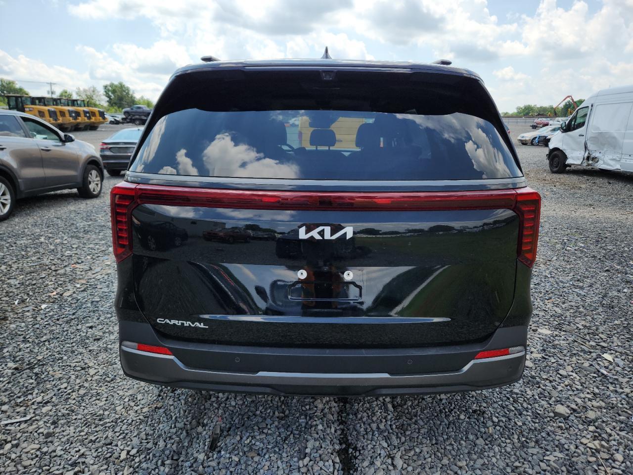 2025 Kia Carnival Sx - Фото 6