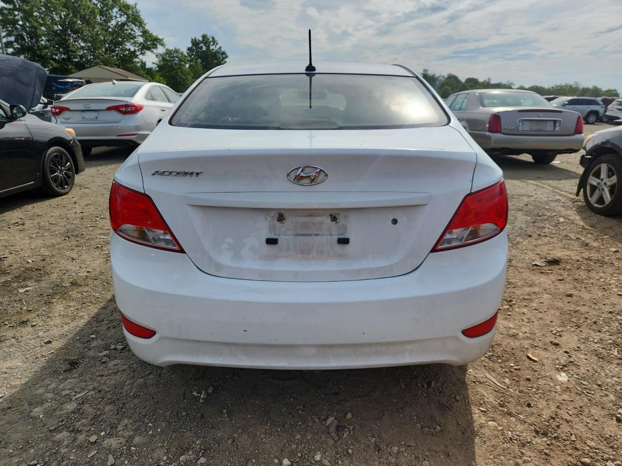 2017 Hyundai Accent Se - Image 6