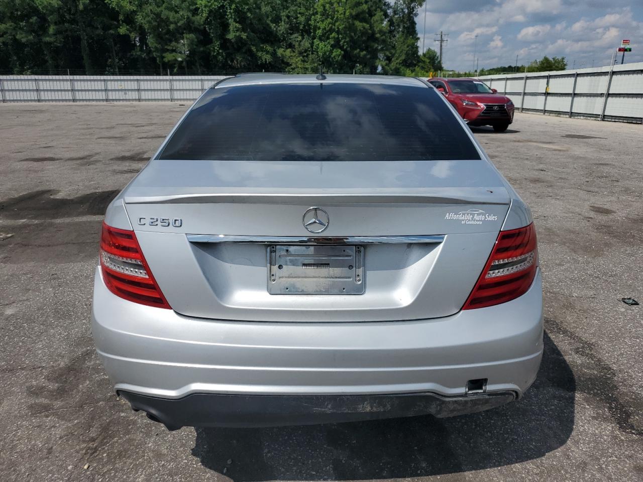 2014 Mercedes-Benz C 250 - Image 6