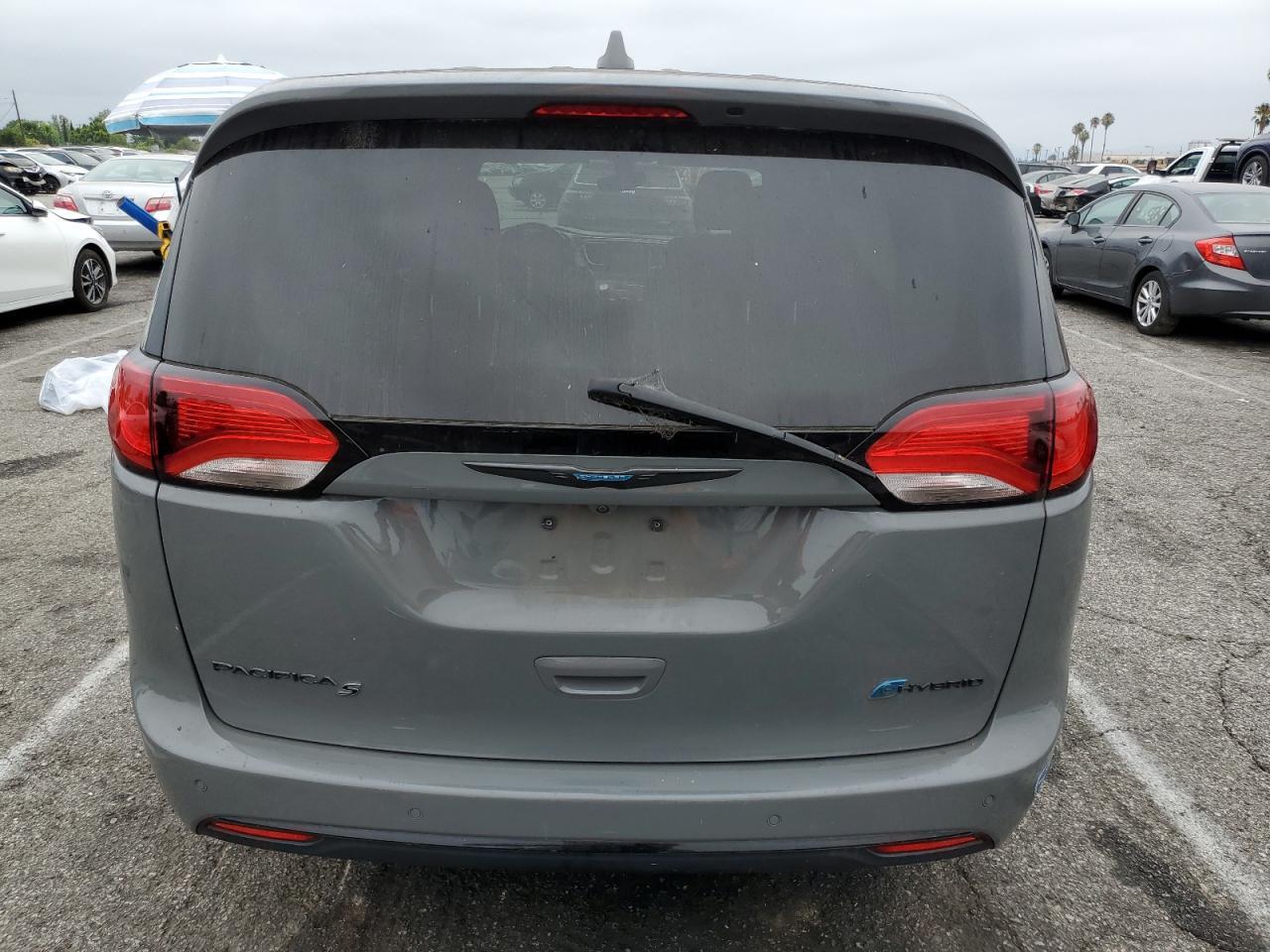 2020 Chrysler Pacifica Hybrid Touring - Фото 6