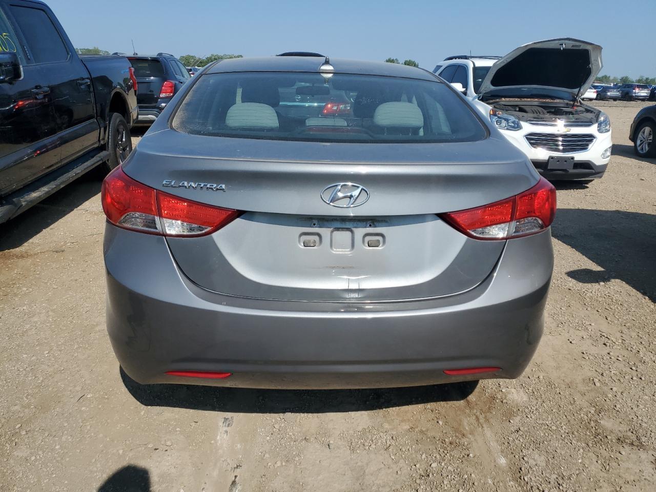 2013 Hyundai Elantra Gls - Фото 6