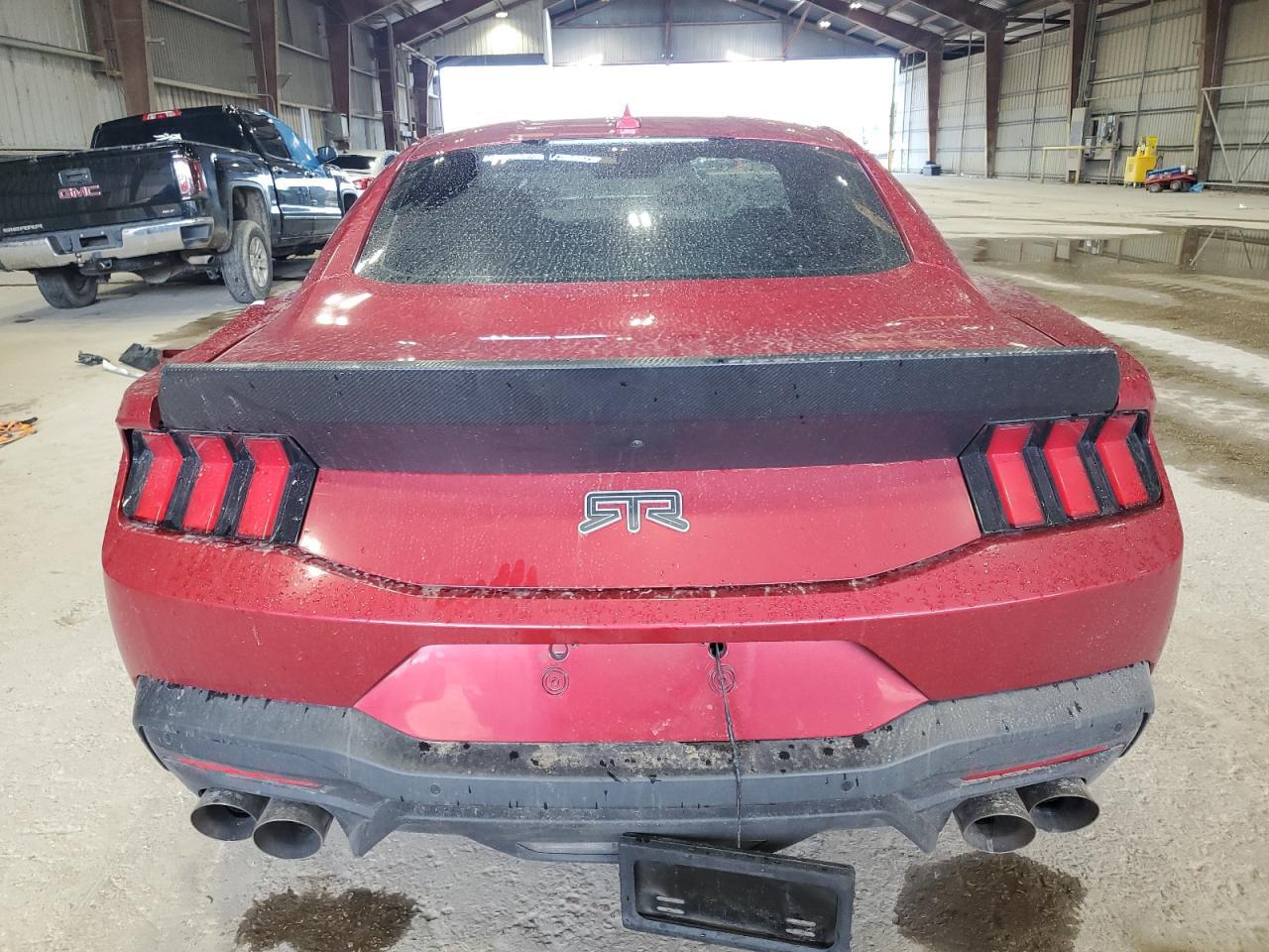 2024 Ford Mustang Gt - Фото 6