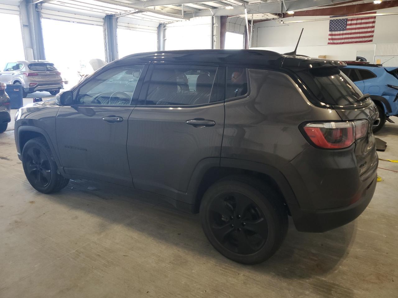 2019 Jeep Compass Latitude - Фото 2