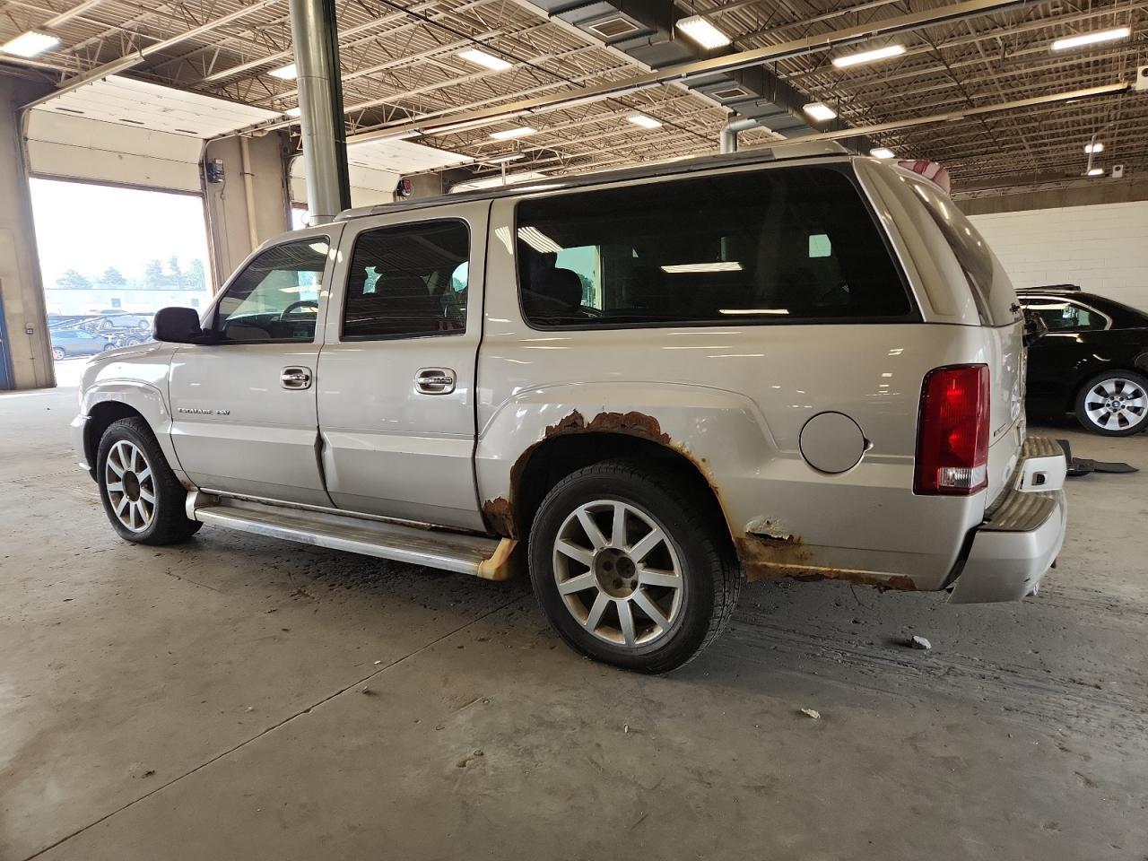 2006 Cadillac Escalade Esv - Image 2