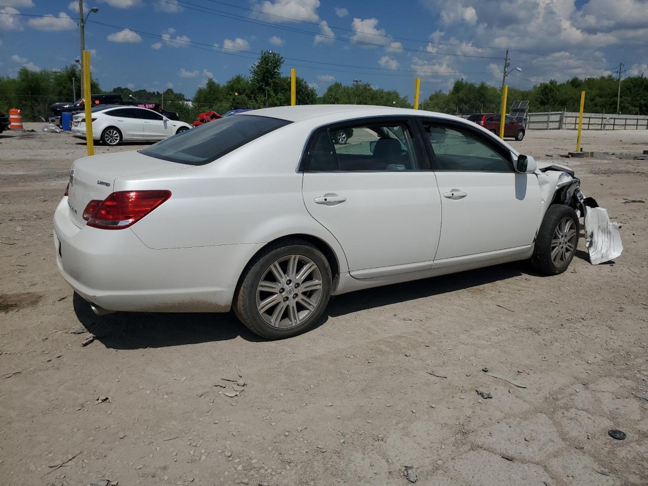2005 Toyota Avalon Xl - Фото 3