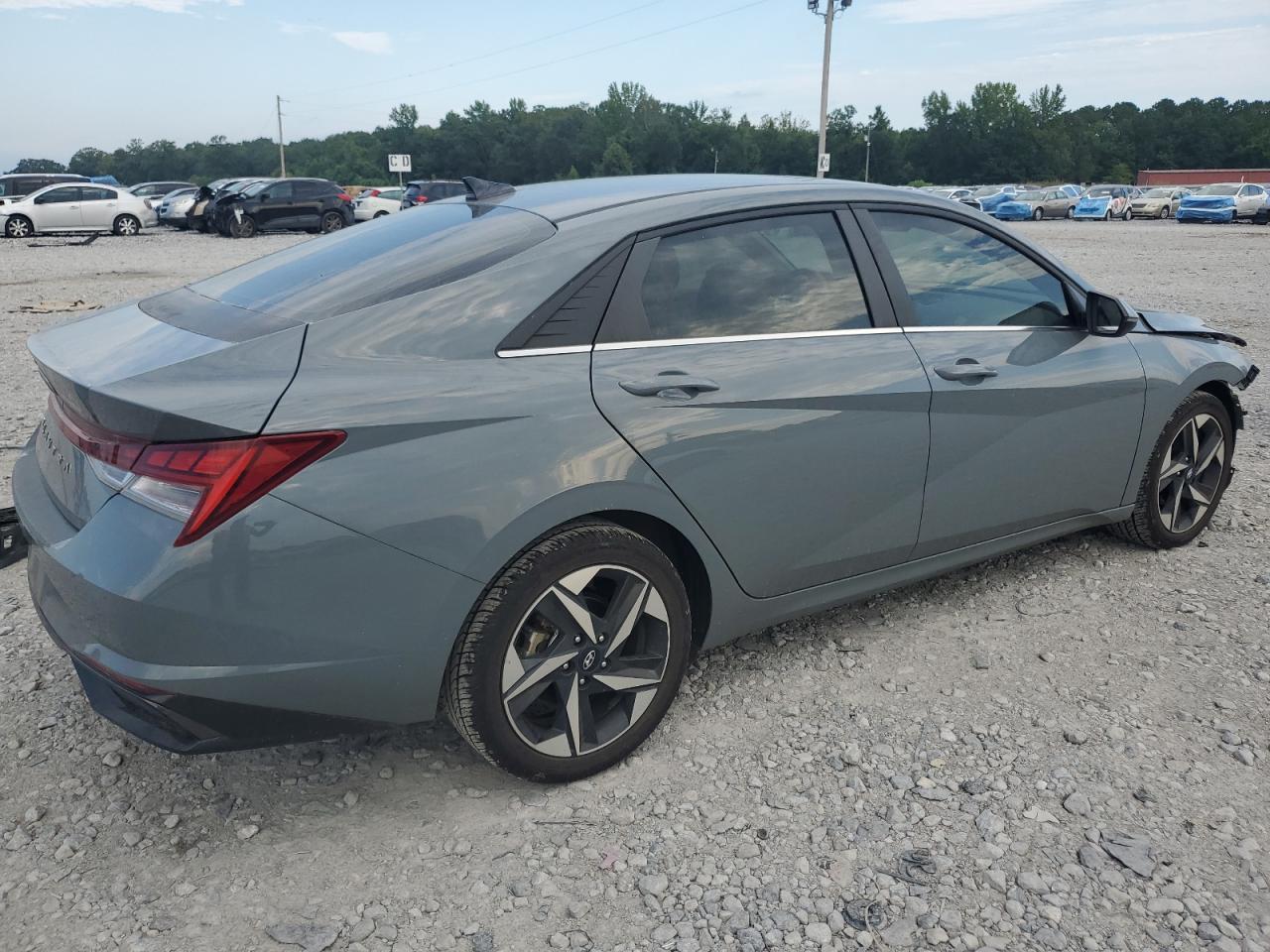2022 Hyundai Elantra Sel - Фото 3
