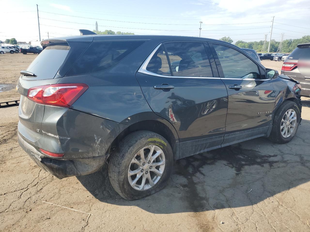 2020 Chevrolet Equinox Lt - Image 3