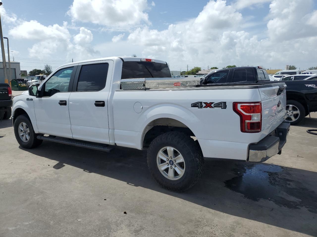 2019 Ford F150 Supercrew - Фото 2