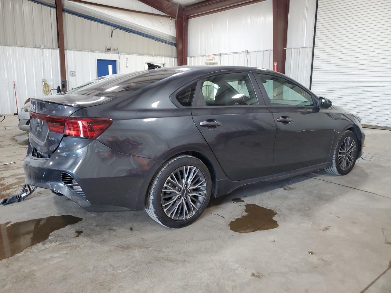 2022 Kia Forte Gt Line - Image 3