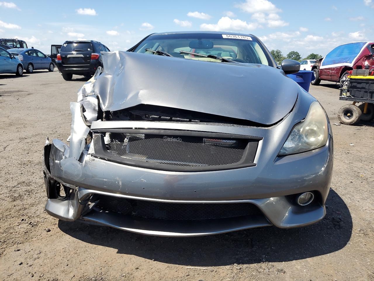 2013 Infiniti G37 - Image 5