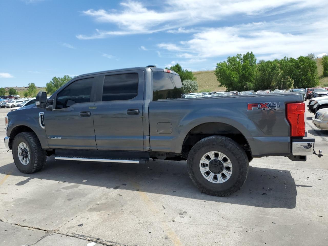 2020 Ford F250 Super Duty - Фото 2