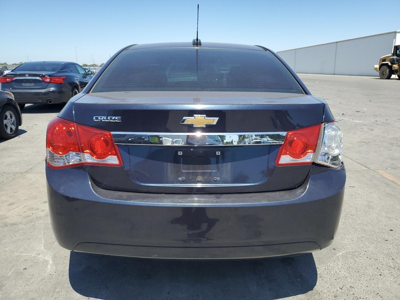 2015 Chevrolet Cruze Ls - Фото 6