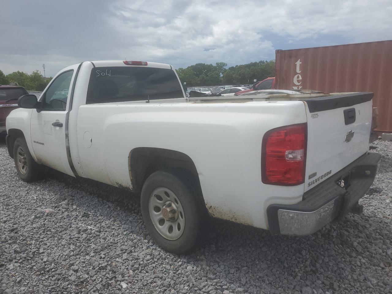 2011 Chevrolet Silverado C1500 - Фото 2