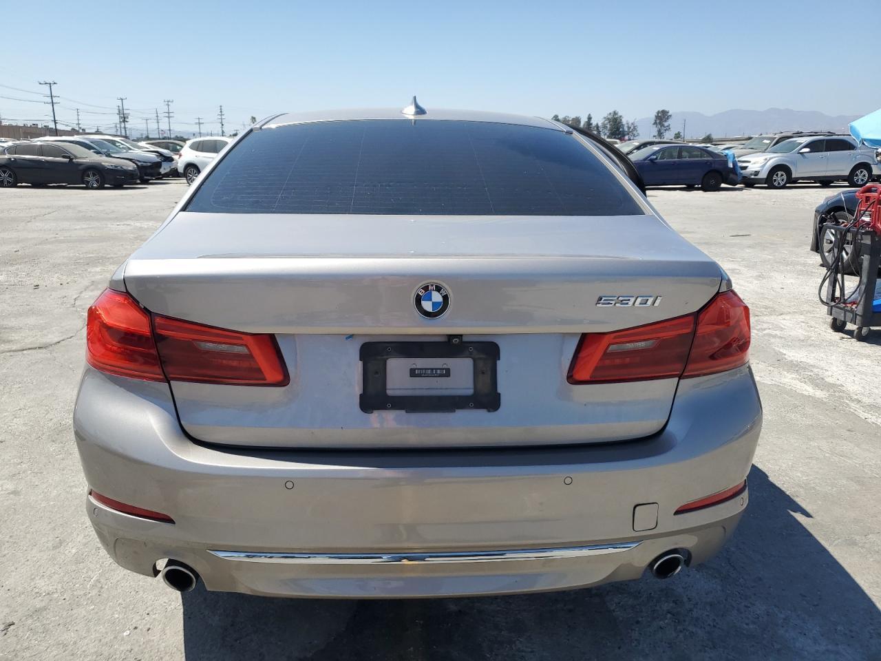 2018 BMW 530 I - Image 6