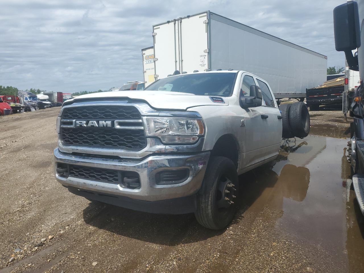 2024 Ram 3500 Tradesman