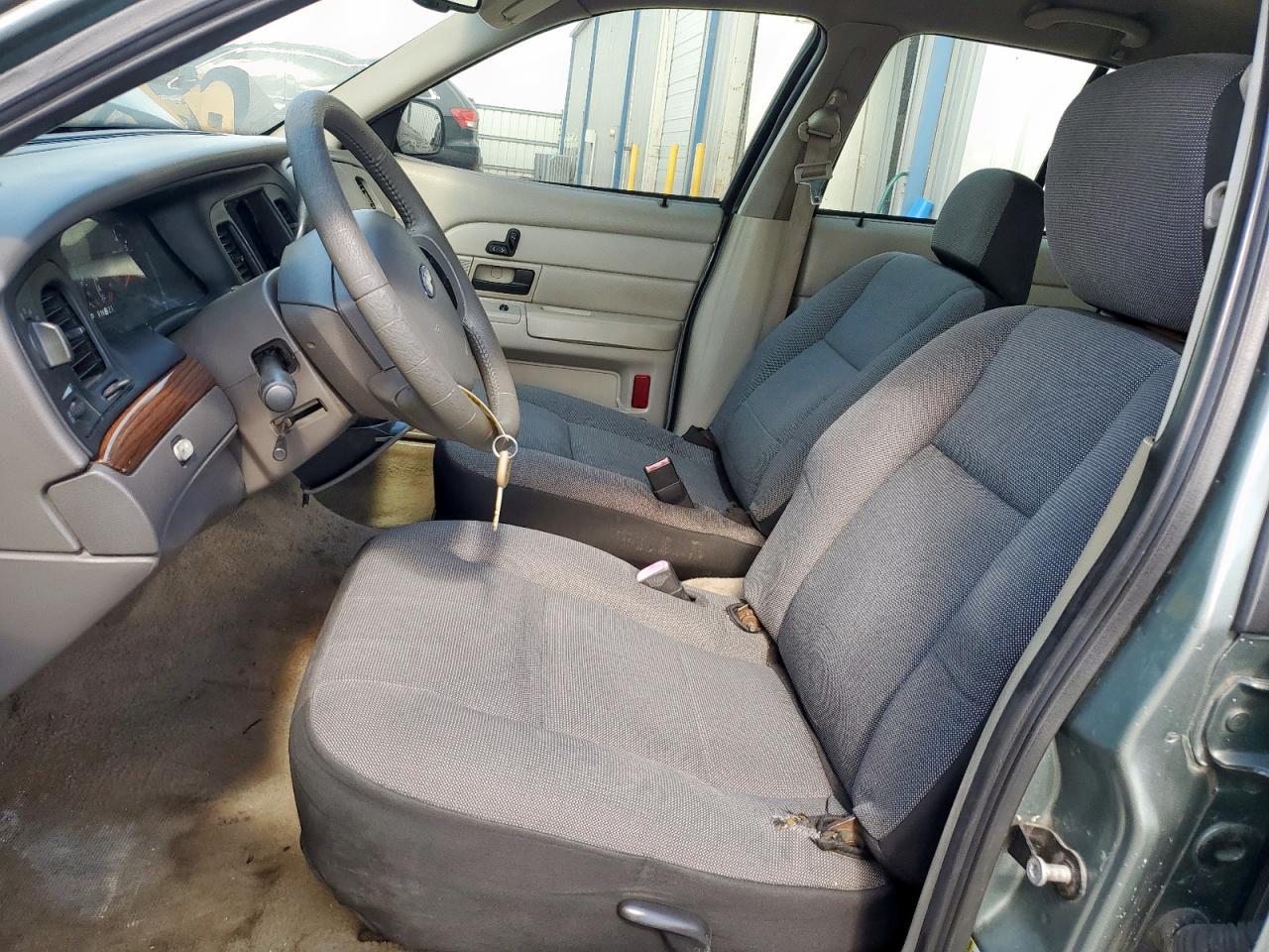 2006 Ford Crown Victoria Lx - Image 7