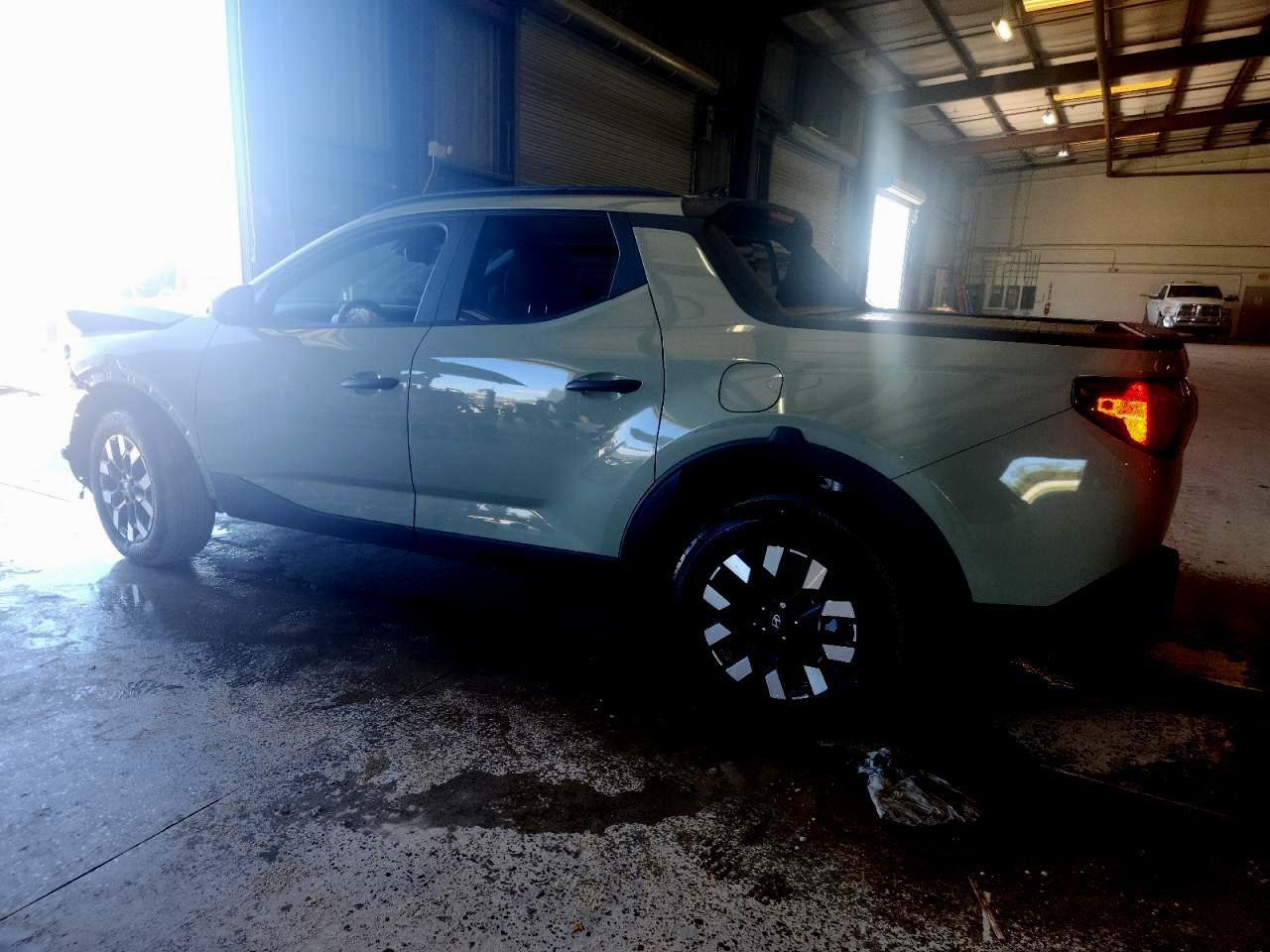 2025 Hyundai Santa Cruz Sel Activity - Image 2