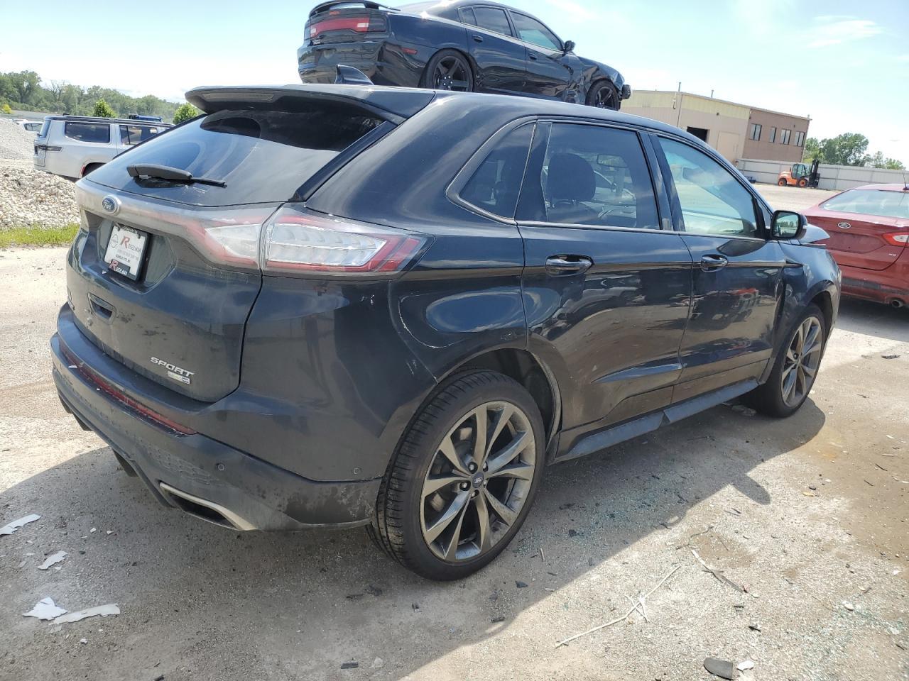 2018 Ford Edge Sport - Image 3